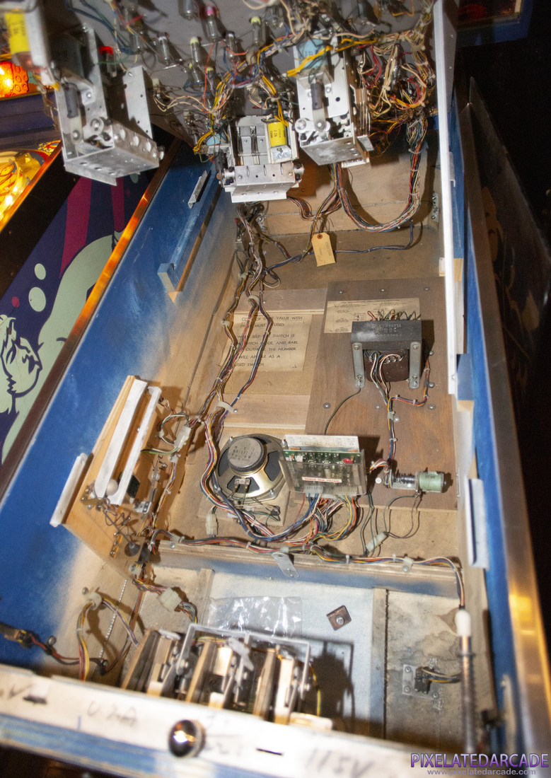 Star Gazer Photo: Star Gazer pinball cabinet - Inside bottom of cabinet
