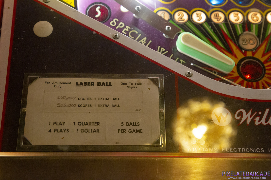 Laser Ball Photo: Laser Ball pinball cabinet - Scoring card