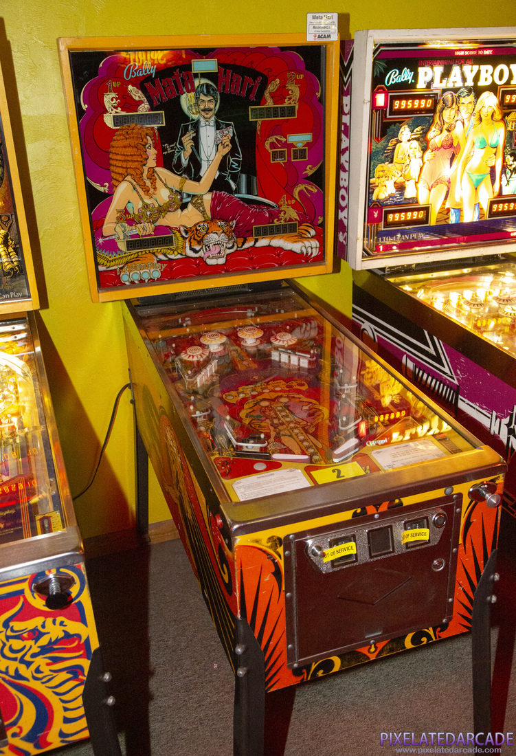 Mata Hari Photo: Mata Hari pinball cabinet