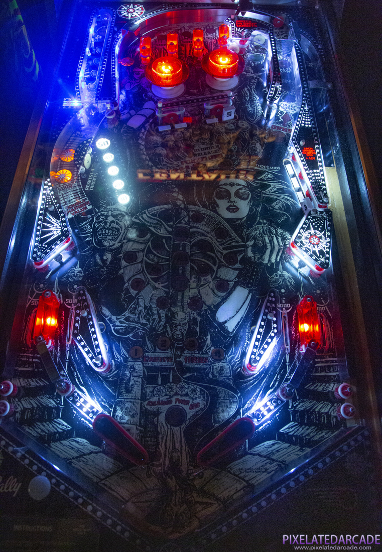 Centaur II Photo: Centaur II pinball cabinet - Playfield