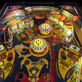Trident pinball cabinet - Upper playfield