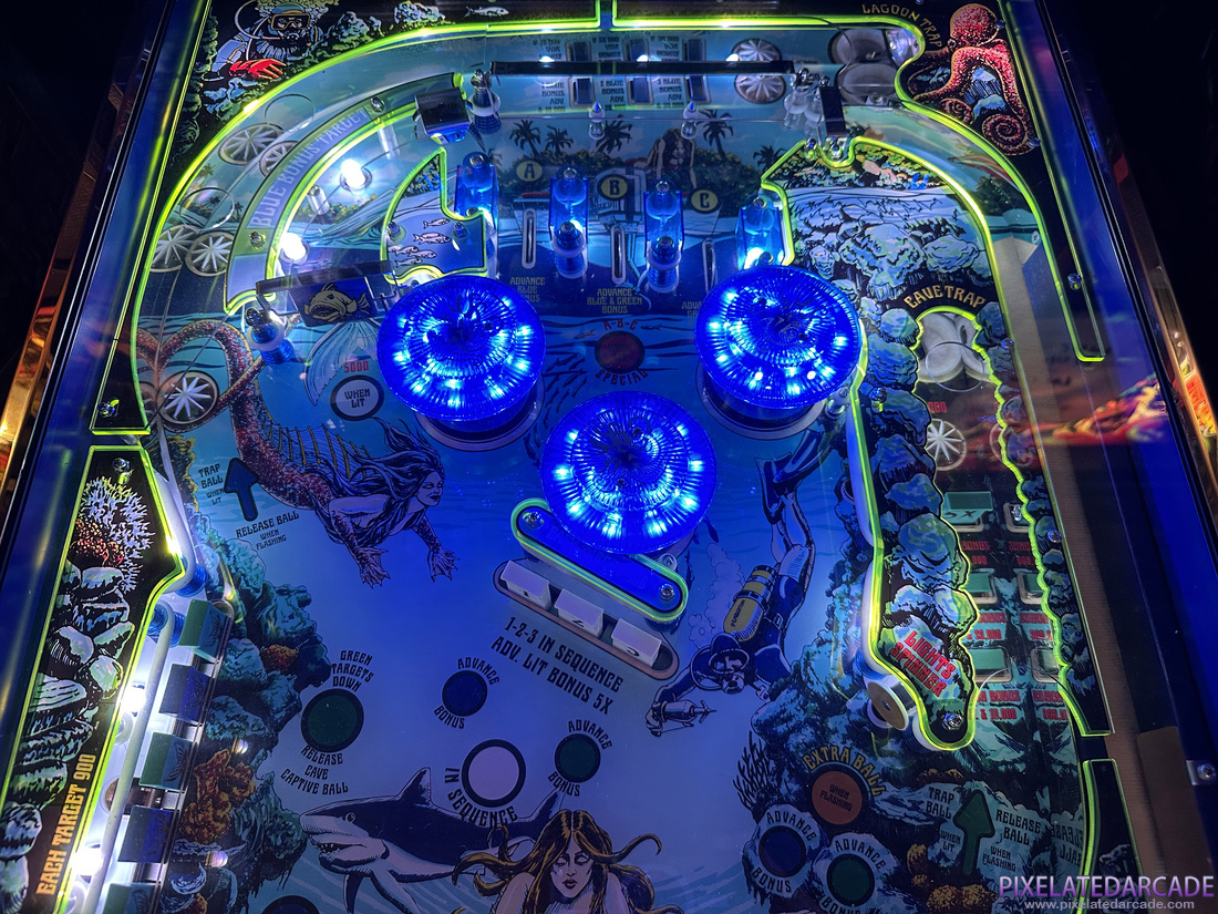 Fathom Revisited Photo: Fathom Revisited pinball cabinet - Upper playfield