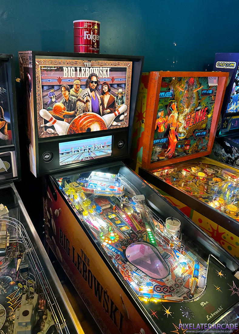 Big Lebowski, The Photo: The Big Lebowski pinball cabinet
