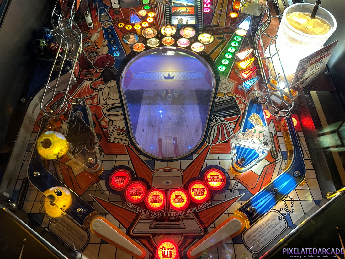 Big Lebowski, The Photo: The Big Lebowski pinball cabinet - Lower playfield