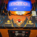 Robby Roto arcade cabinet - Controls