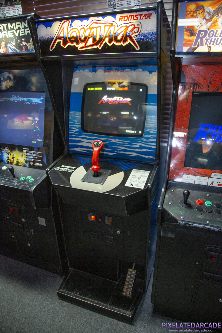 Aqua Jack Photo: Aqua Jack arcade cabinet
