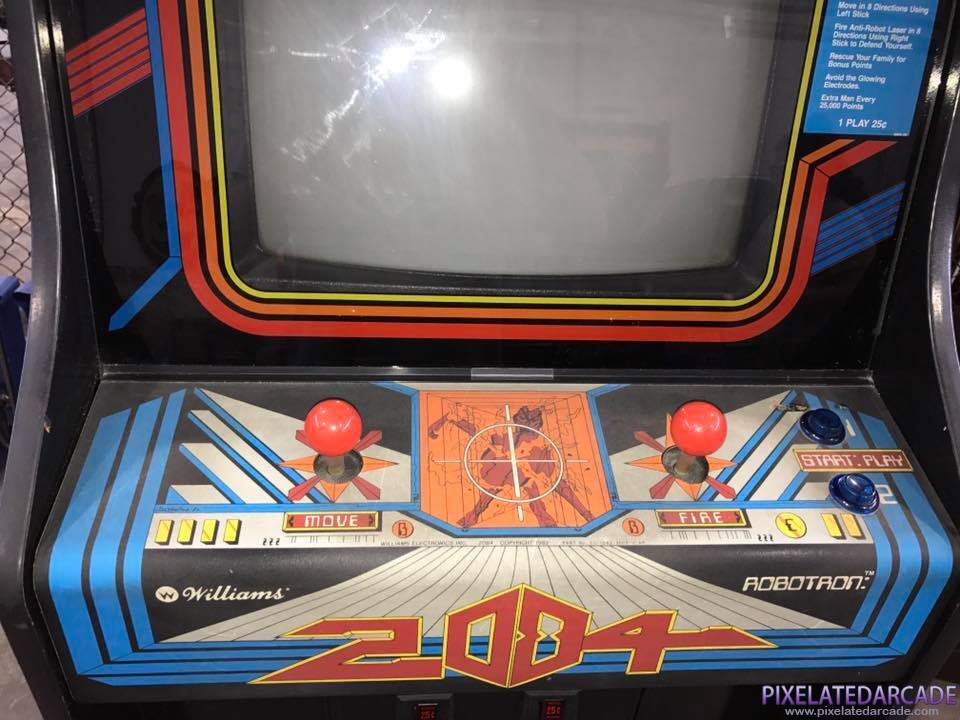 Robotron: 2084 Photo: Robotron: 2084 arcade cabinet - controls