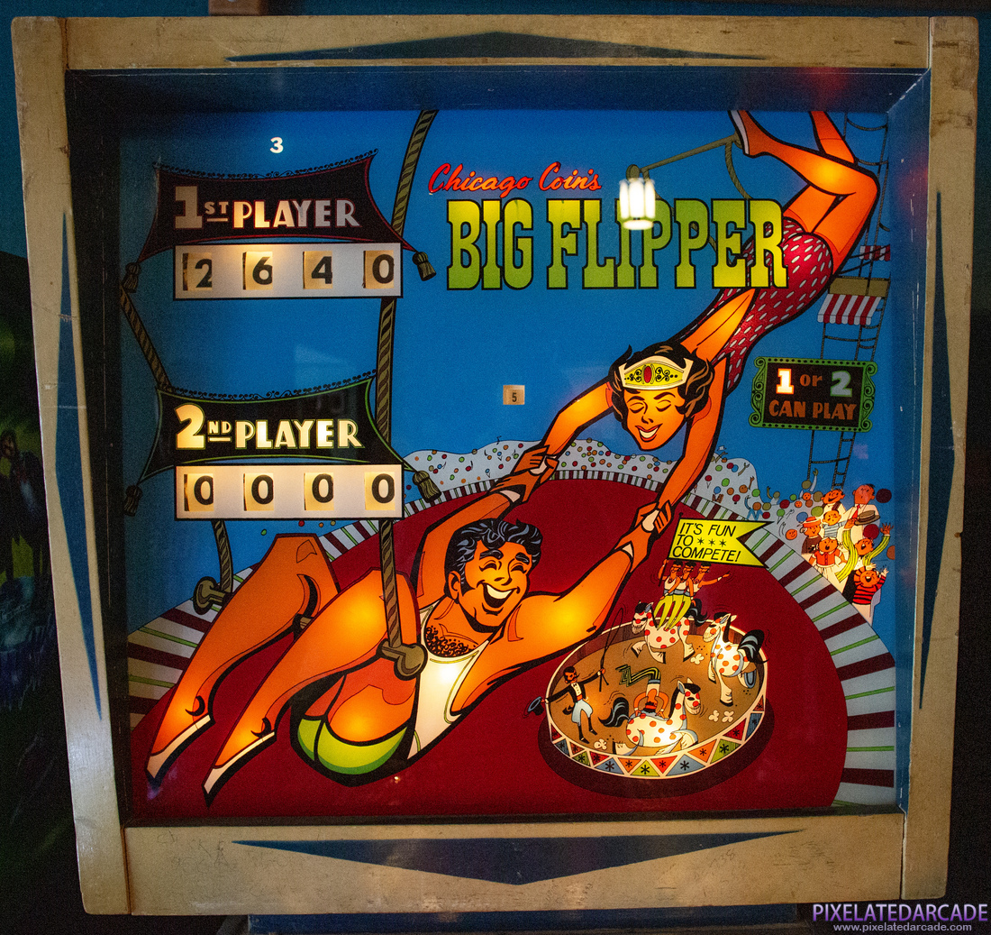Big Flipper Photo: Big Flipper pinball cabinet - Backbox
