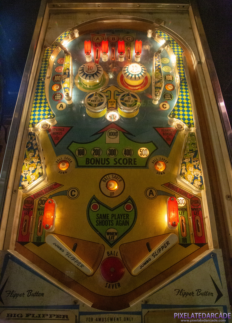 Big Flipper Photo: Big Flipper pinball cabinet - Playfield