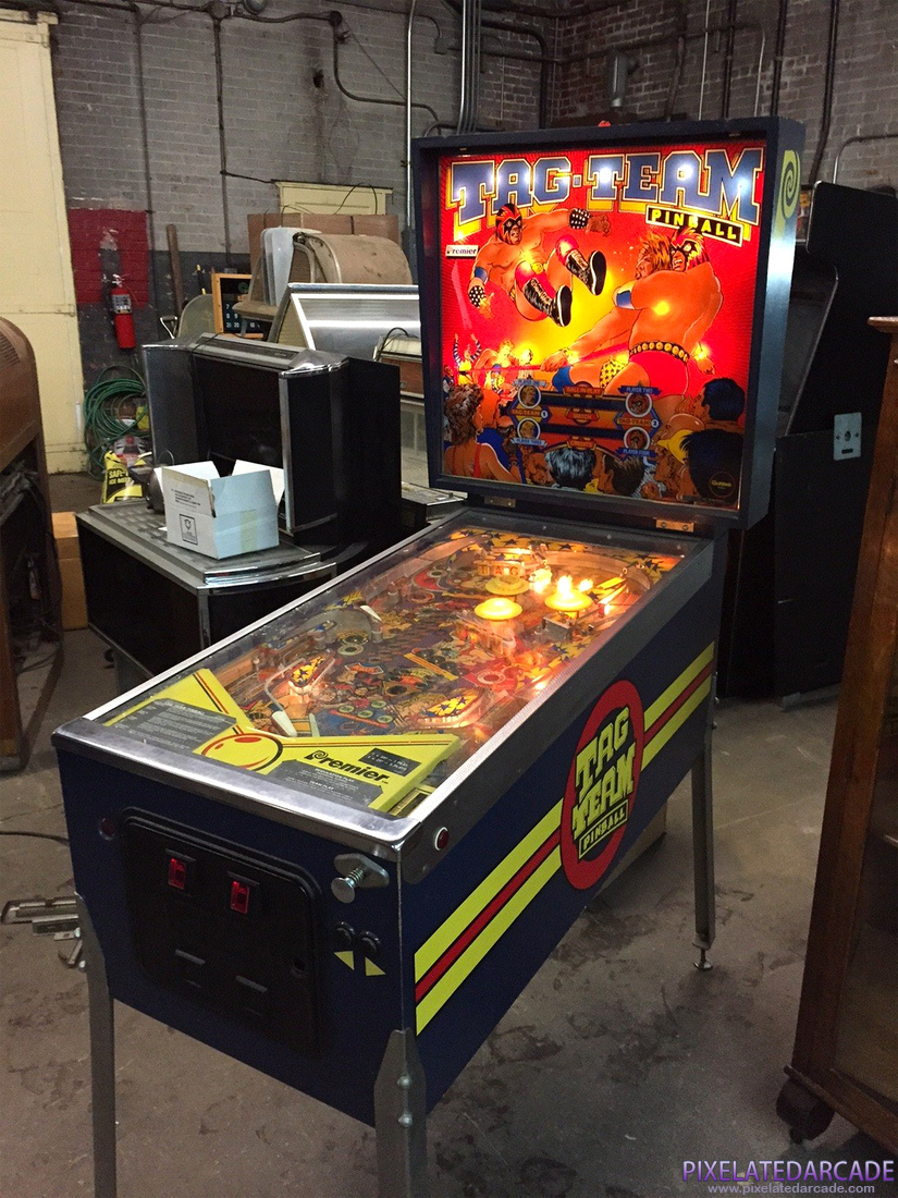 Tag-Team Pinball Photo: Tag-Team Pinball cabinet