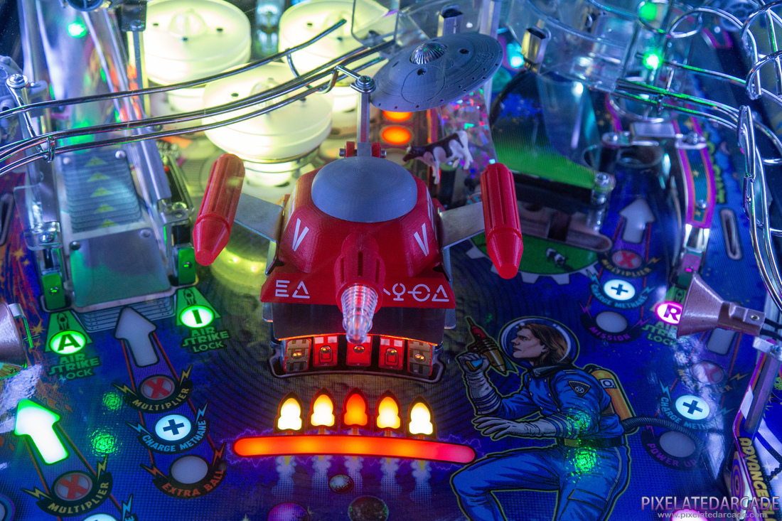 Galactic Tank Force Photo: Galactic Tank Force pinball cabinet - Playfield detail