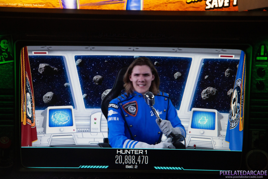 Galactic Tank Force Photo: Galactic Tank Force pinball cabinet - LCD display