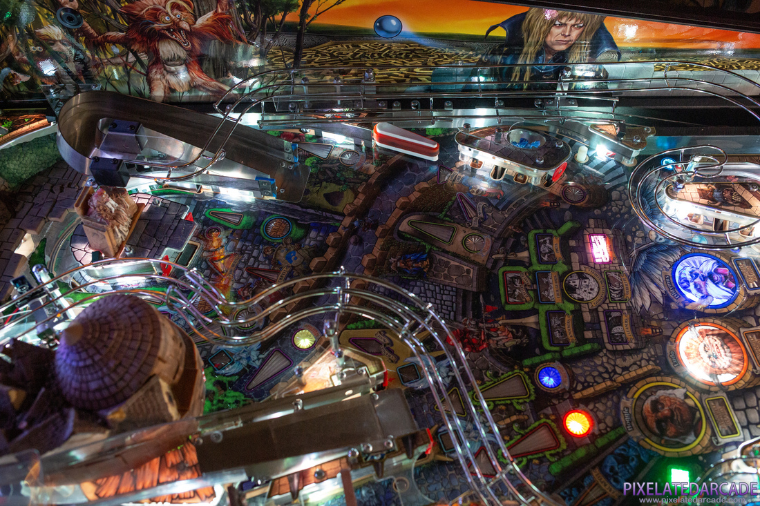 Jim Henson’s Labyrinth Photo: Labyrinth pinball cabinet - Playfield detail