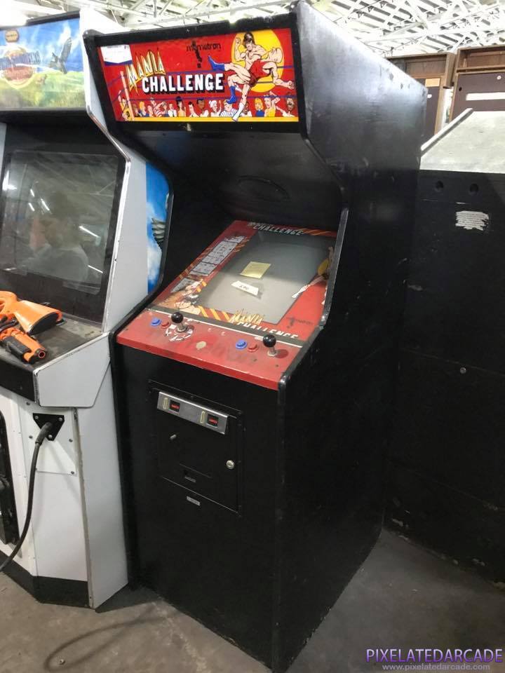 Mania Challenge Photo: Mania Challenge in Stern cabinet
