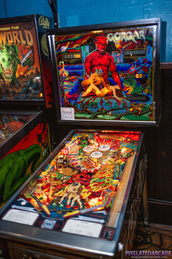 Gorgar Photo: Gorgar pinball cabinet