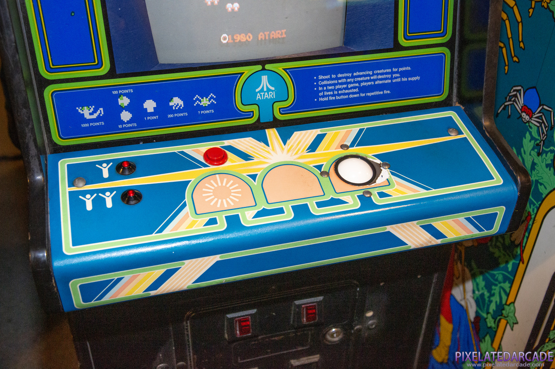 Centipede Photo: Centipede arcade cabinet - Controls