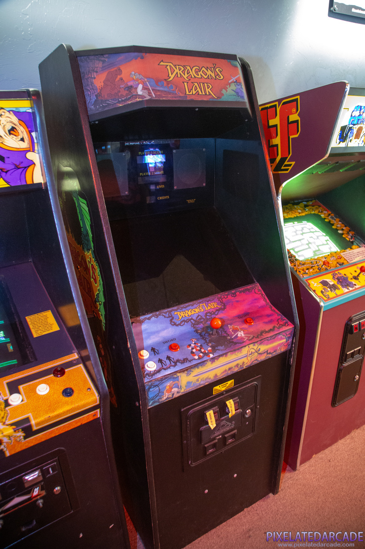 Dragon's Lair Photo: Dragon's Lair arcade cabinet