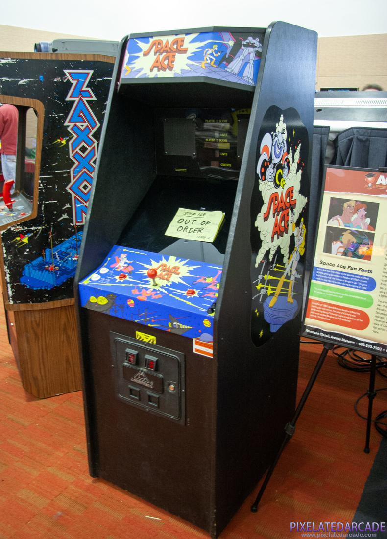 Space Ace Photo: Space Ace arcade cabinet