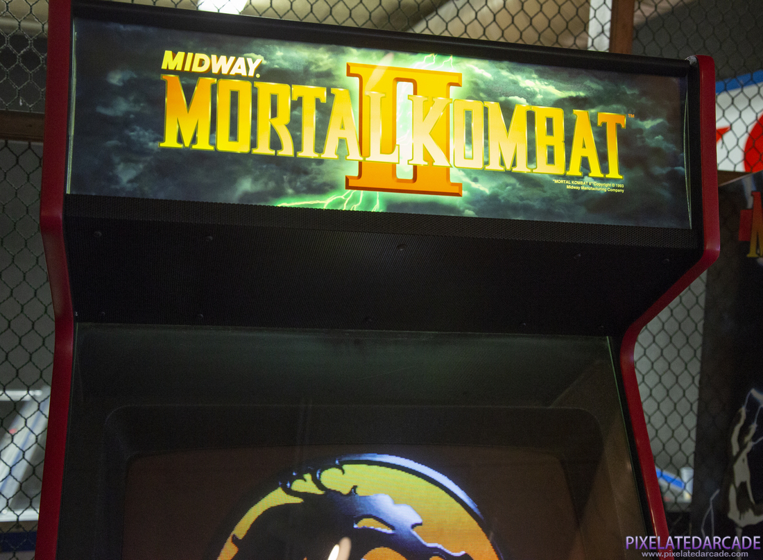 Mortal Kombat II Photo: Mortal Kombat II marquee