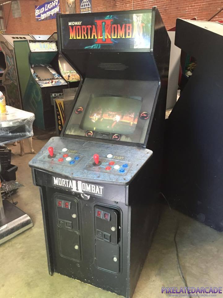 Mortal Kombat II Photo: Mortal Kombat II arcade cabinet
