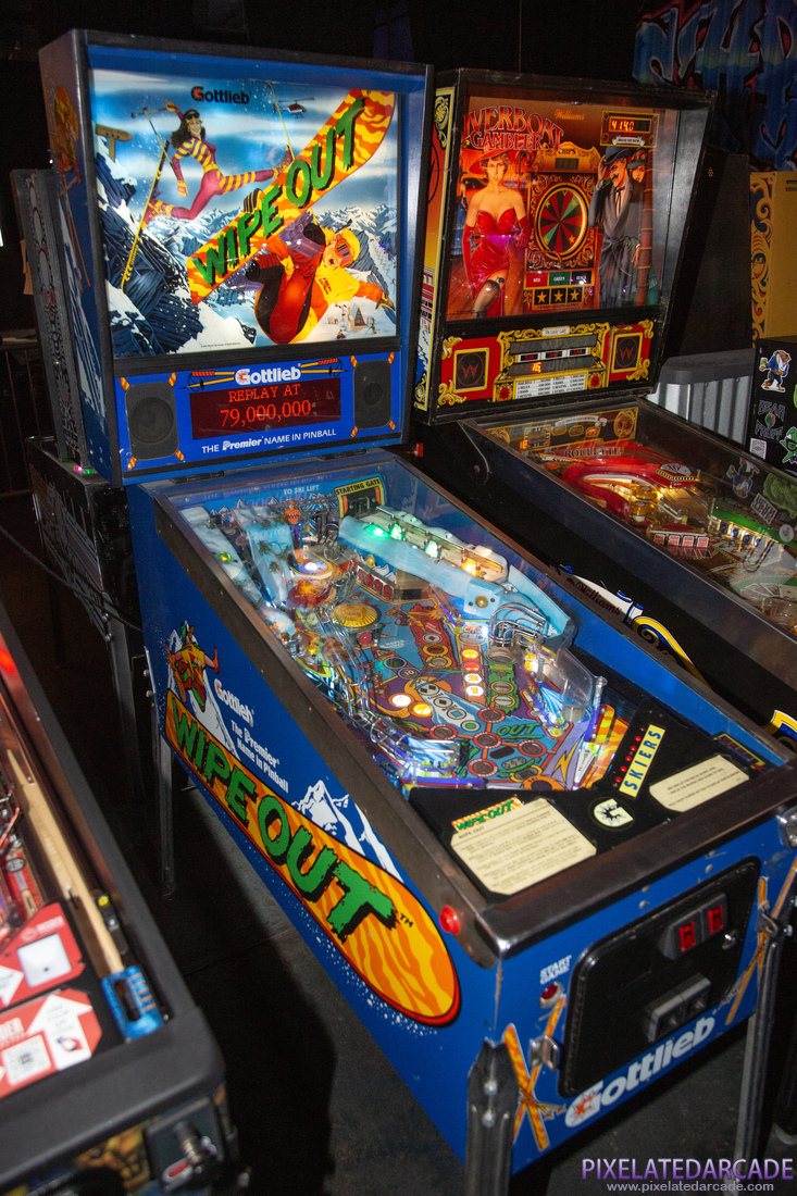 Wipe Out Photo: Wipe Out pinball cabinet