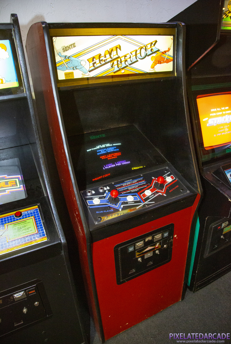 Hat Trick Photo: Hat Trick in Midway cabinet