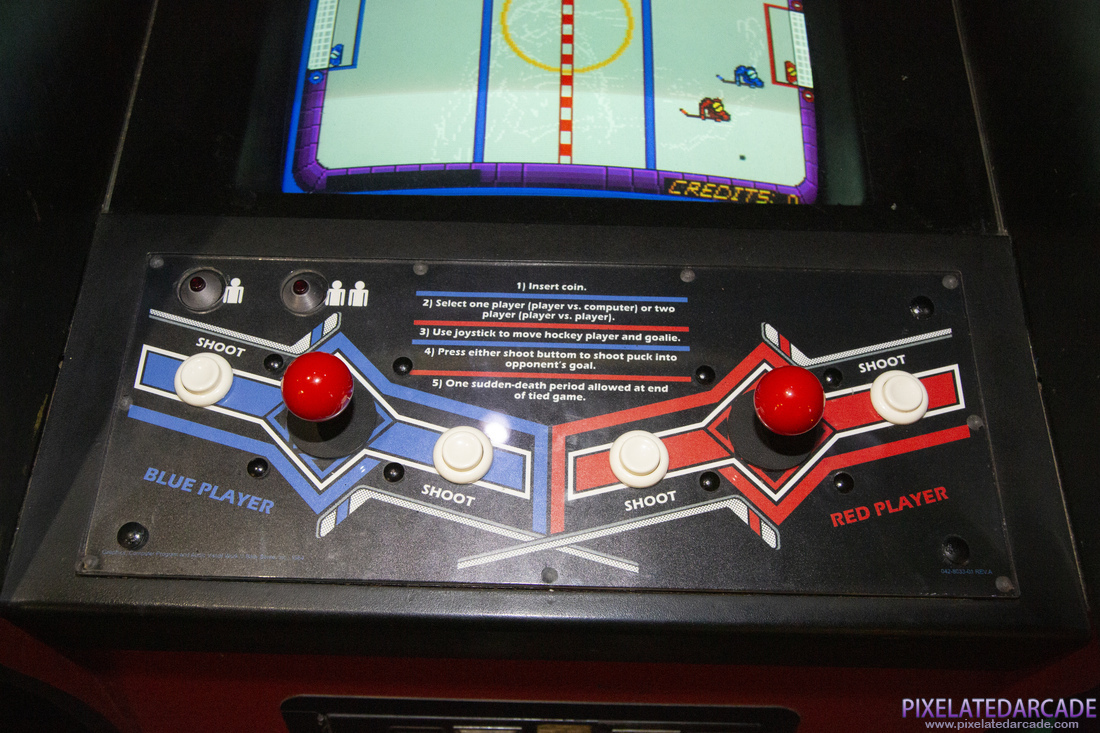 Hat Trick Photo: Hat Trick in Midway cabinet - Controls