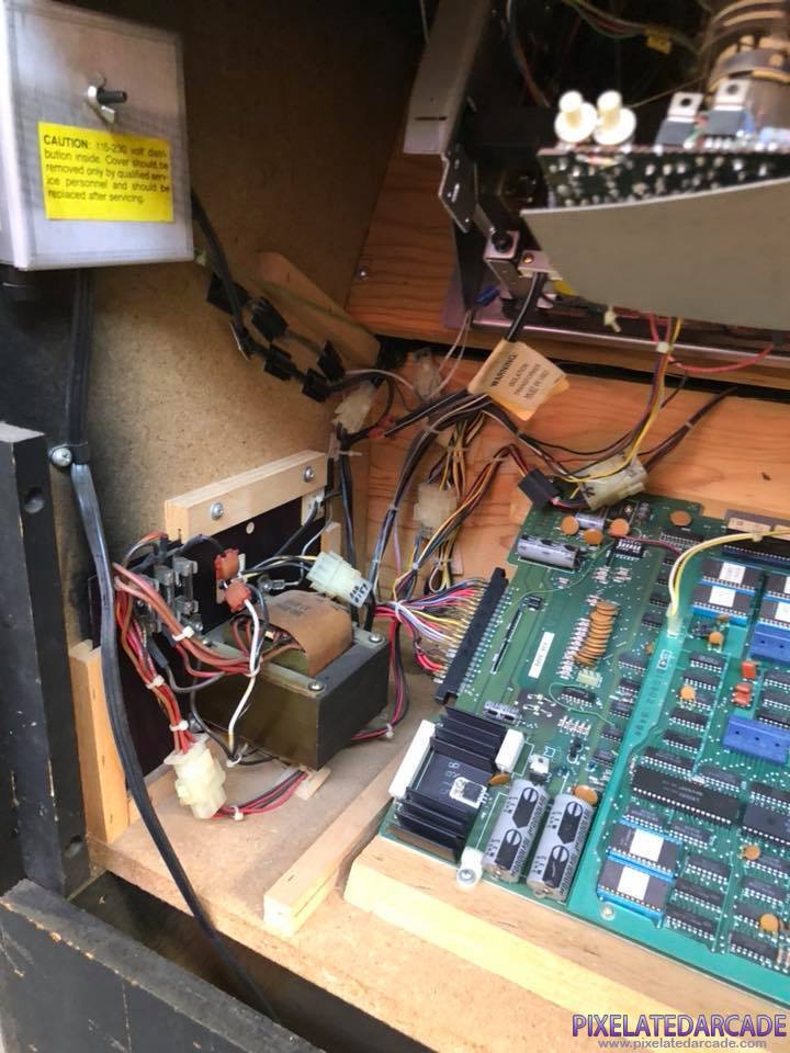 Frogger Photo: Frogger arcade cabinet - Inside