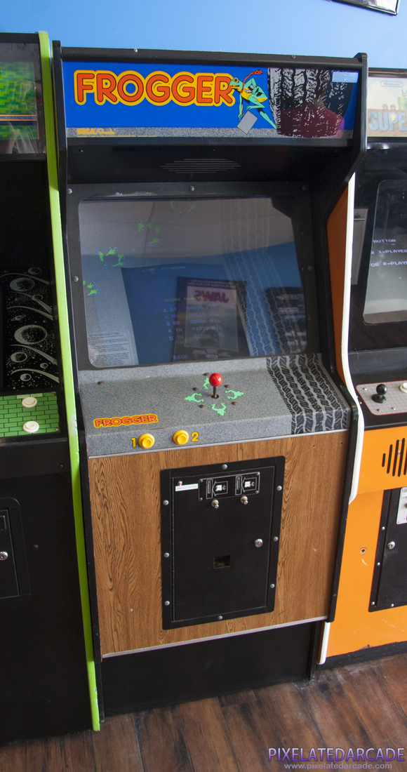 Frogger Photo: Frogger arcade cabinet