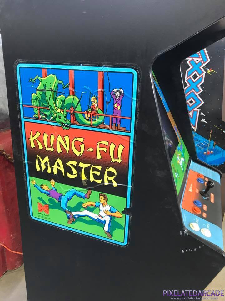 Kung-Fu Master Photo: Kung-Fu Master arcade cabinet - side artwork