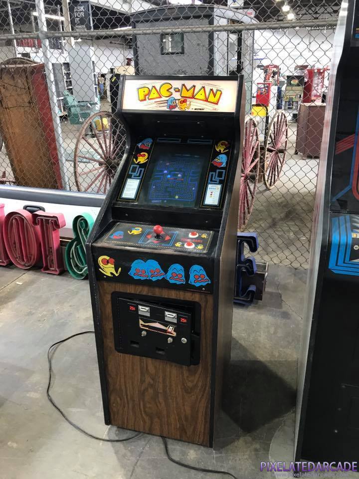 Pac-Man Photo: Pac-Man Mini arcade cabinet