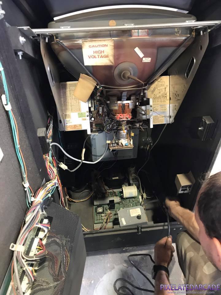 Elevator Action Photo: Elevator Action arcade cabinet - inside
