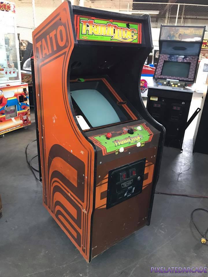 Front Line Photo: Front Line arcade cabinet