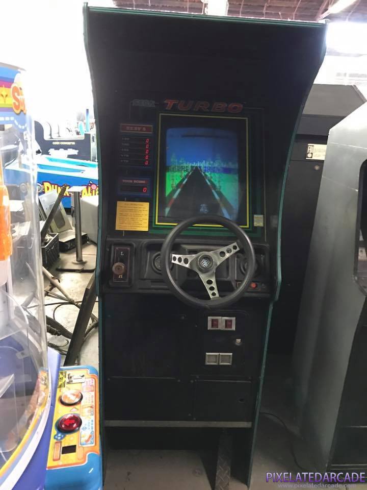 Turbo Photo: Turbo arcade cabinet