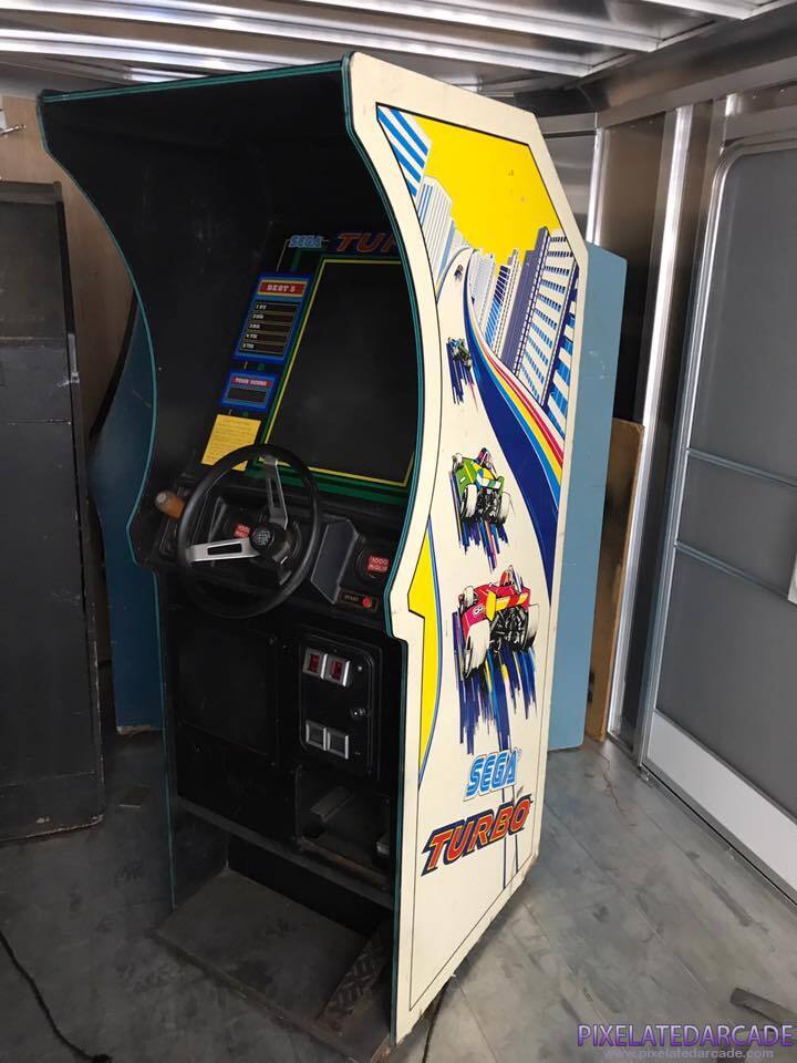 Turbo Photo: Turbo arcade cabinet