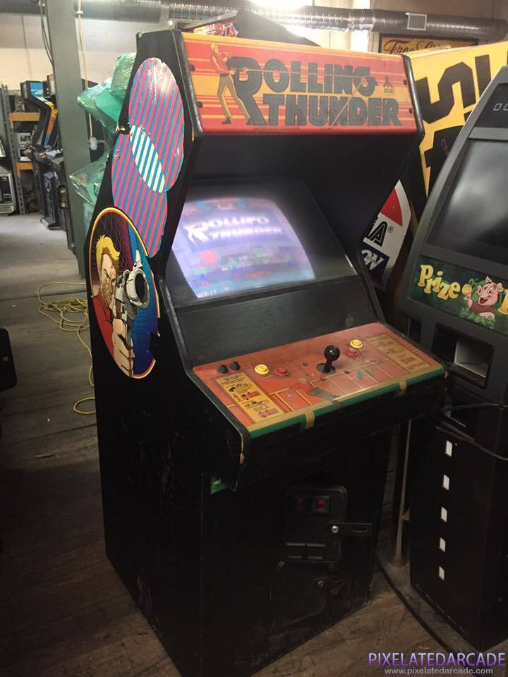 Rolling Thunder Photo: Rolling Thunder arcade cabinet
