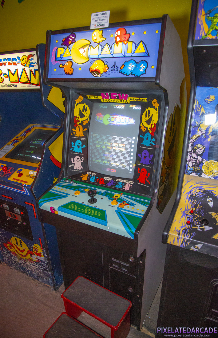 Pac-Mania Photo: Pac-Mania arcade cabinet