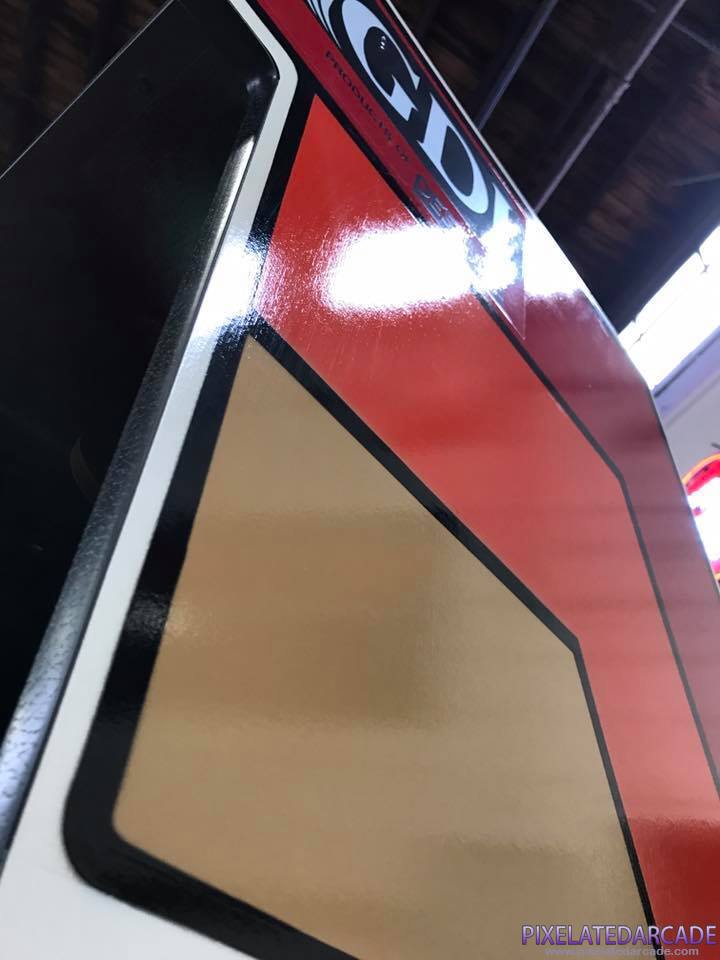 Slither Photo: Slither arcade cabinet - Side closeup