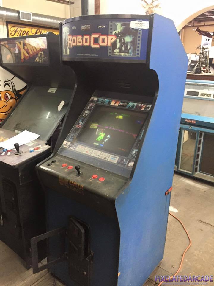 RoboCop Photo: RoboCop arcade cabinet