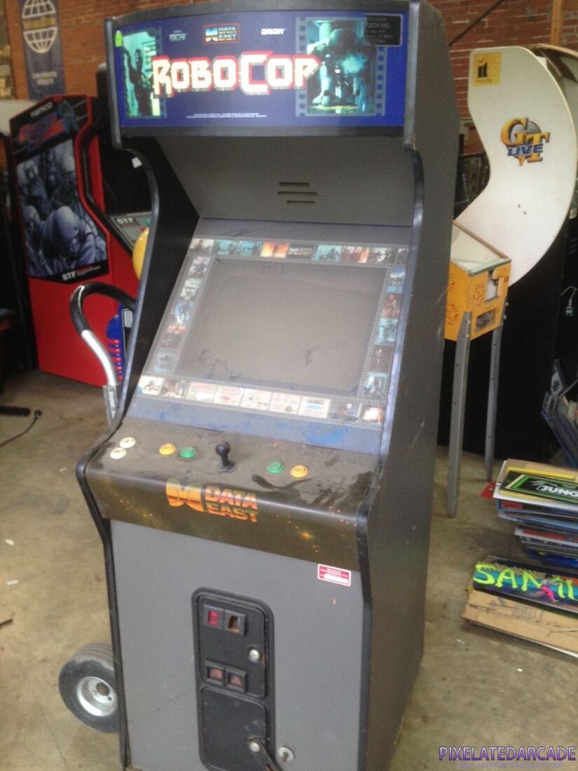 RoboCop Photo: RoboCop arcade cabinet