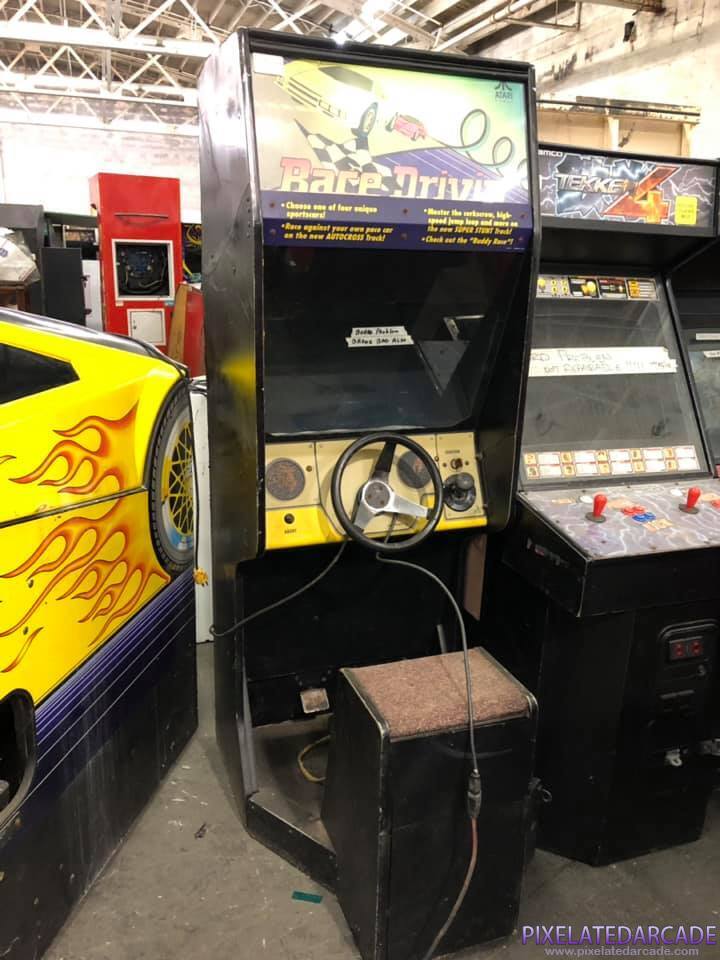 Race Drivin' Photo: Race Drivin' arcade cabinet