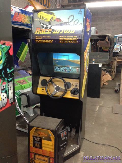 Race Drivin' Photo: Race Drivin' arcade cabinet