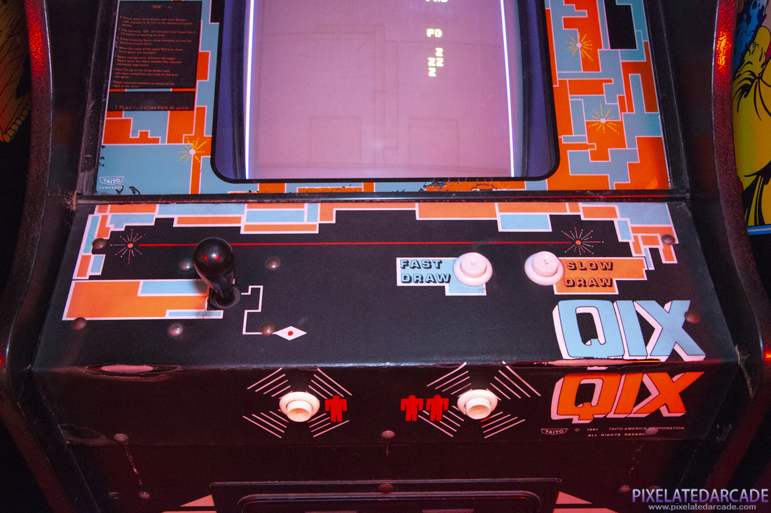 Qix Photo: Qix arcade cabinet - Control panel