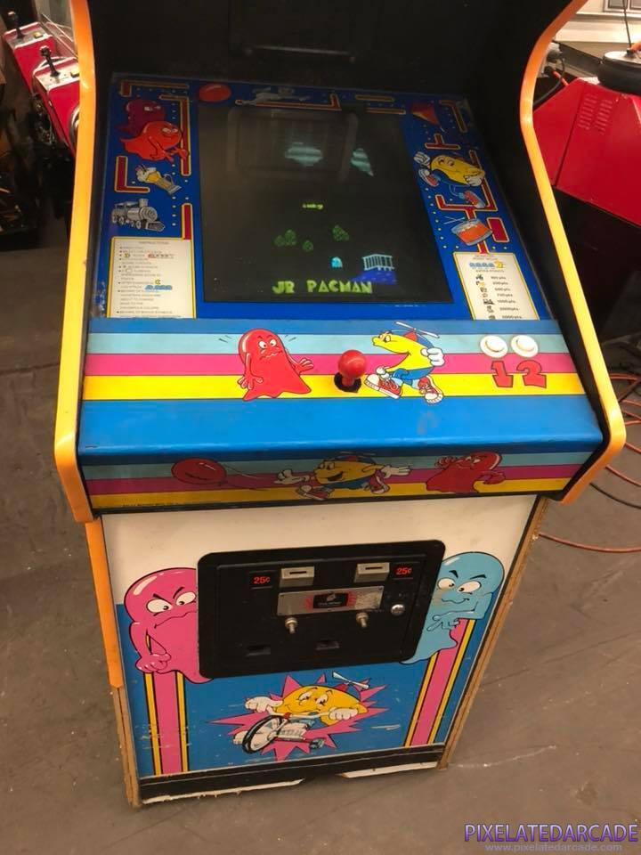 Jr. Pac-Man Photo: Jr. Pac-Man in Mappy cabinet - Controls