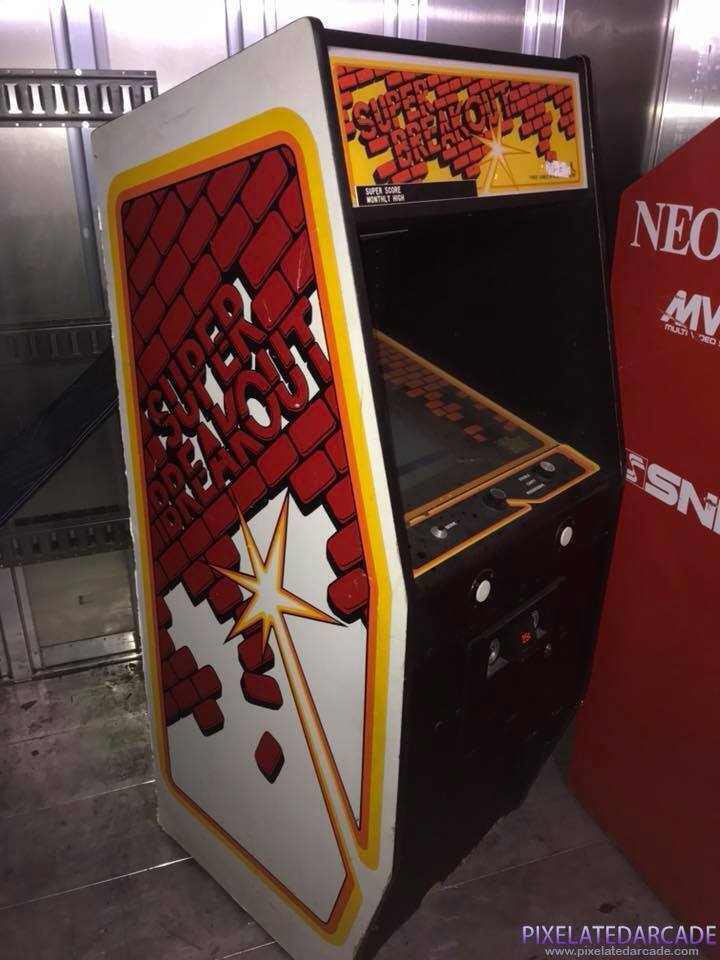 Super Breakout Photo: Super Breakout arcade cabinet