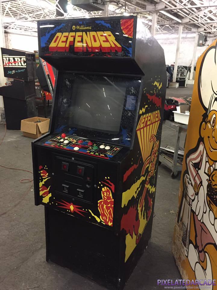Defender Photo: Defender arcade cabinet