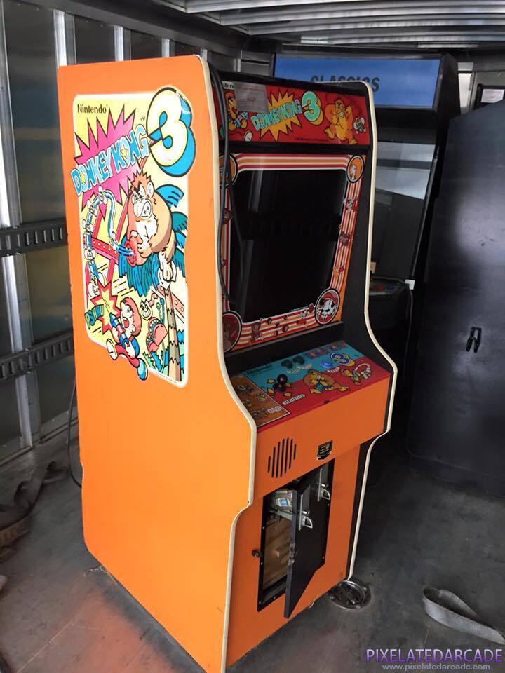 Donkey Kong 3 Photo: Donkey Kong 3 arcade cabinet