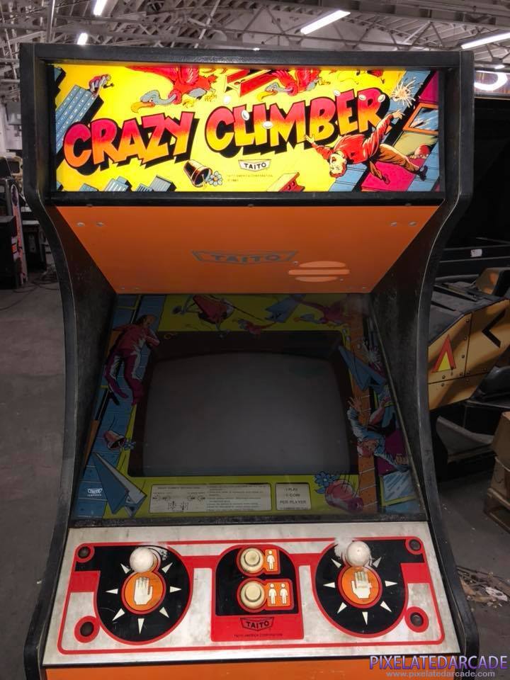 Crazy Climber Photo: Crazy Climber arcade cabinet - Front