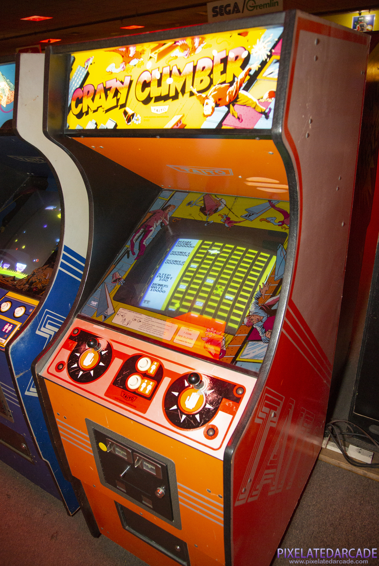Crazy Climber Photo: Crazy Climber arcade cabinet