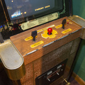 Tapper arcade cabinet - Controls